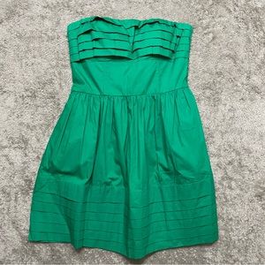 Jack. Green Strapless Fit Flare Ruffle Dress Size Medium Built In Bra Party
